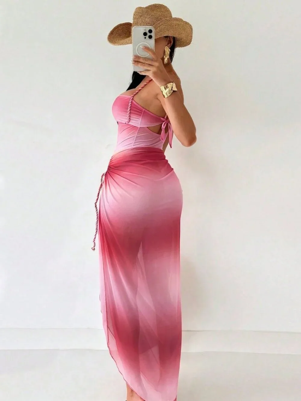 N/A turn heads